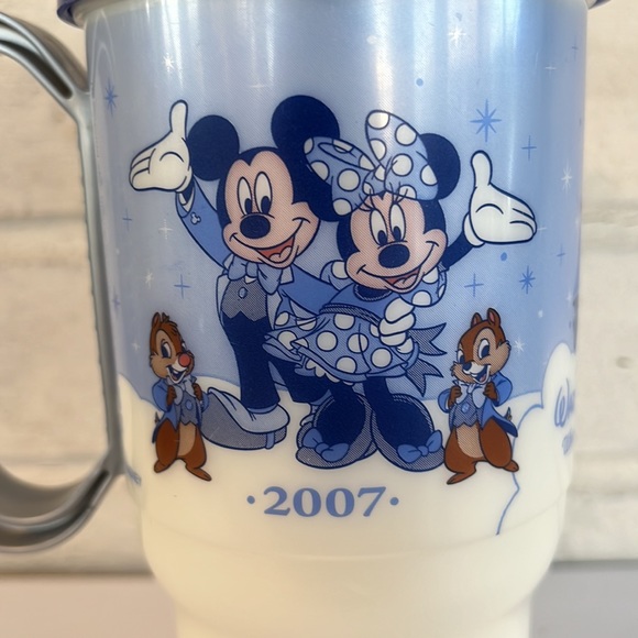 Walt Disney World 2007 16oz Travel Mug - Picture 4 of 11